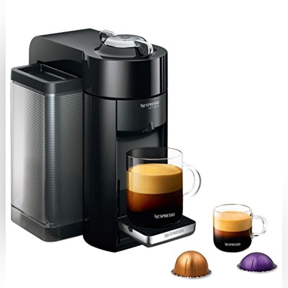 Nespresso VertuoLine Evoluo Capsule Coffee Machine for Espresso or Lungo - Black